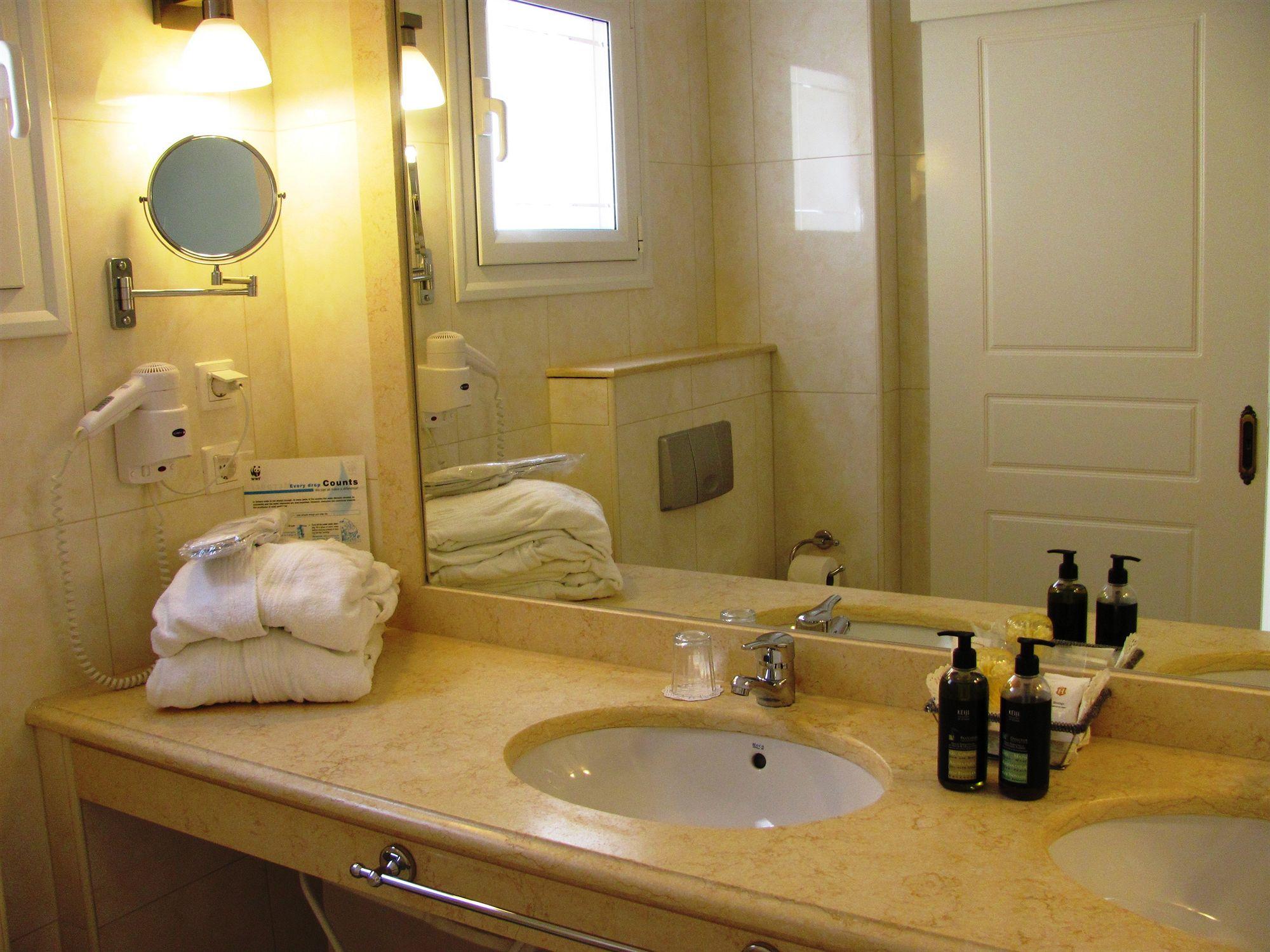 Myrties Boutique Apartments มาซูรี ภายนอก รูปภาพ